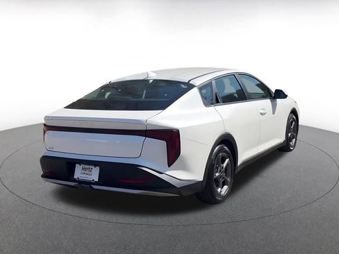 Used 2025 Kia K4 LXS image 15