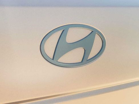 Used 2025 Hyundai Santa Fe Calligraphy FWD image 35