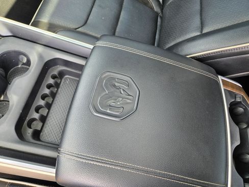 Used 2022 RAM 1500 Laramie image 40