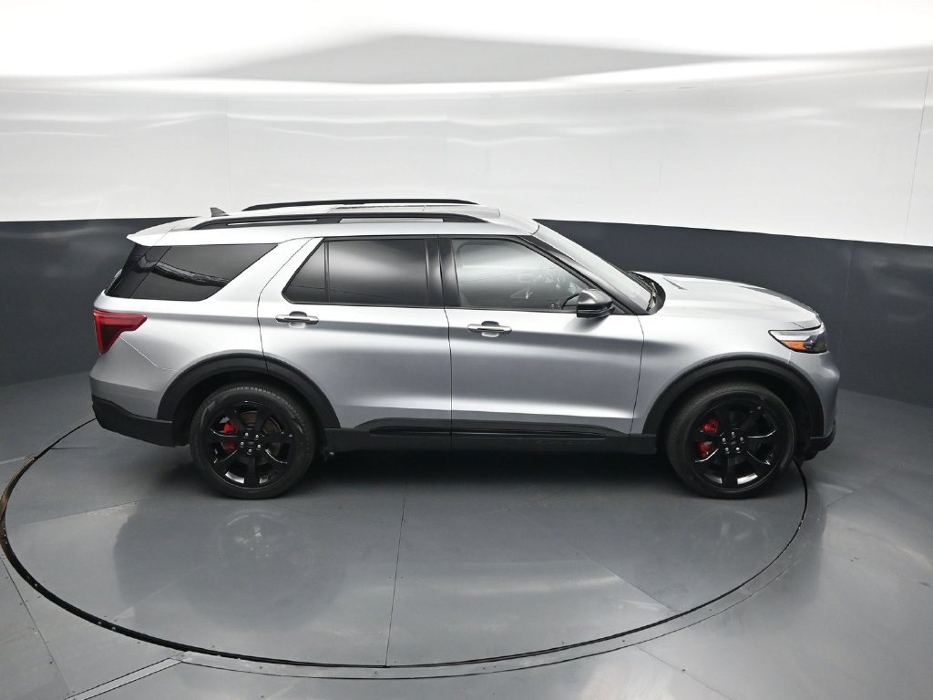 Used 2023 Ford Explorer ST w/ Equipment Group 401A AWD/4WD image 38