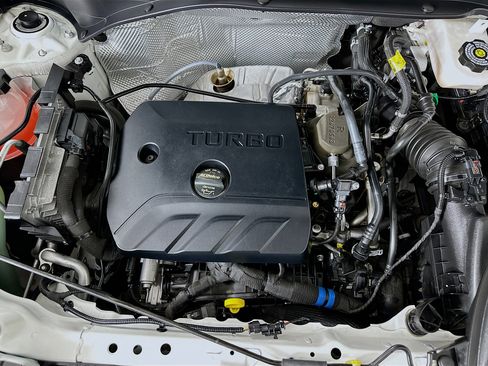 Used 2025 Buick Encore GX Preferred image 31