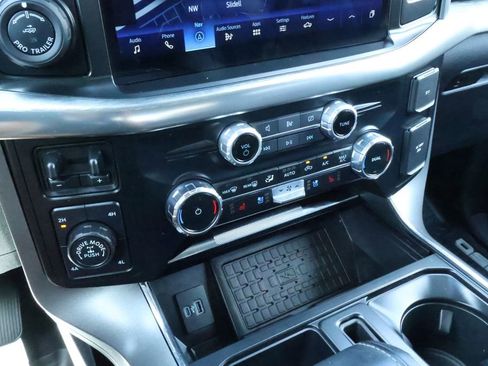 Used 2023 Ford F150 Lariat w/ Trailer Tow Package image 16