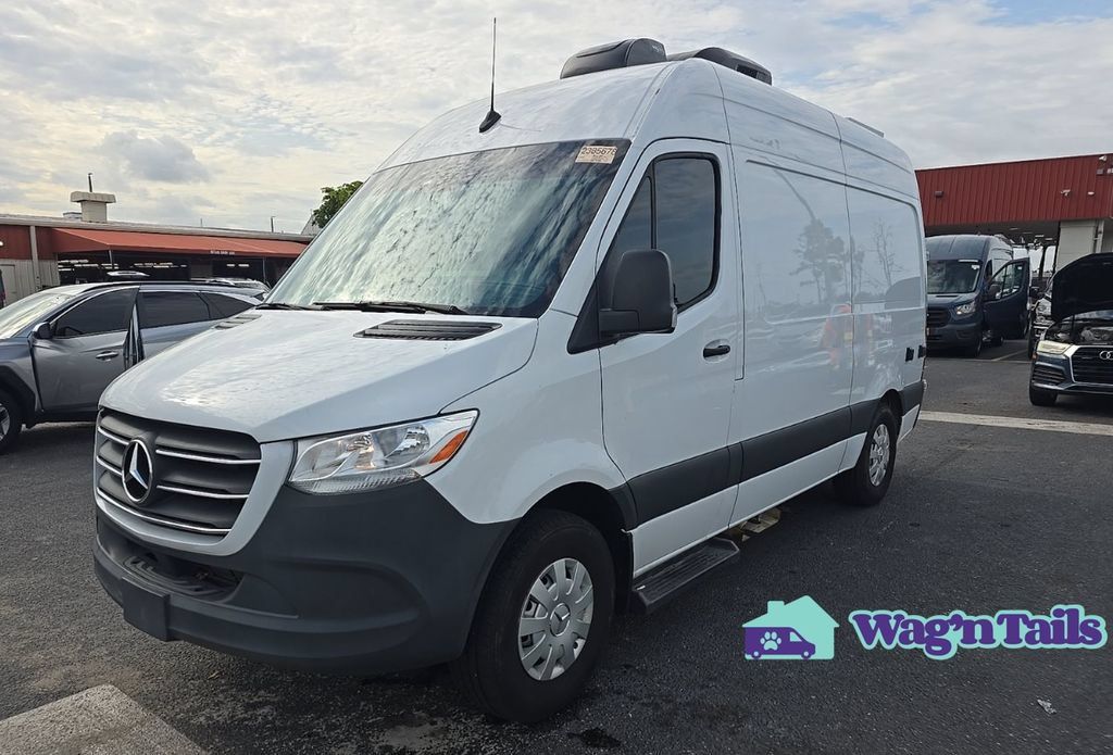 Used 2024 Mercedes-Benz Sprinter 2500 w/ Acoustic Package image 1
