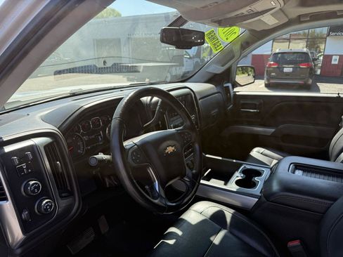 Used 2017 Chevrolet Silverado 1500 LTZ Z71 w/ Redline Edition AWD/4WD image 31