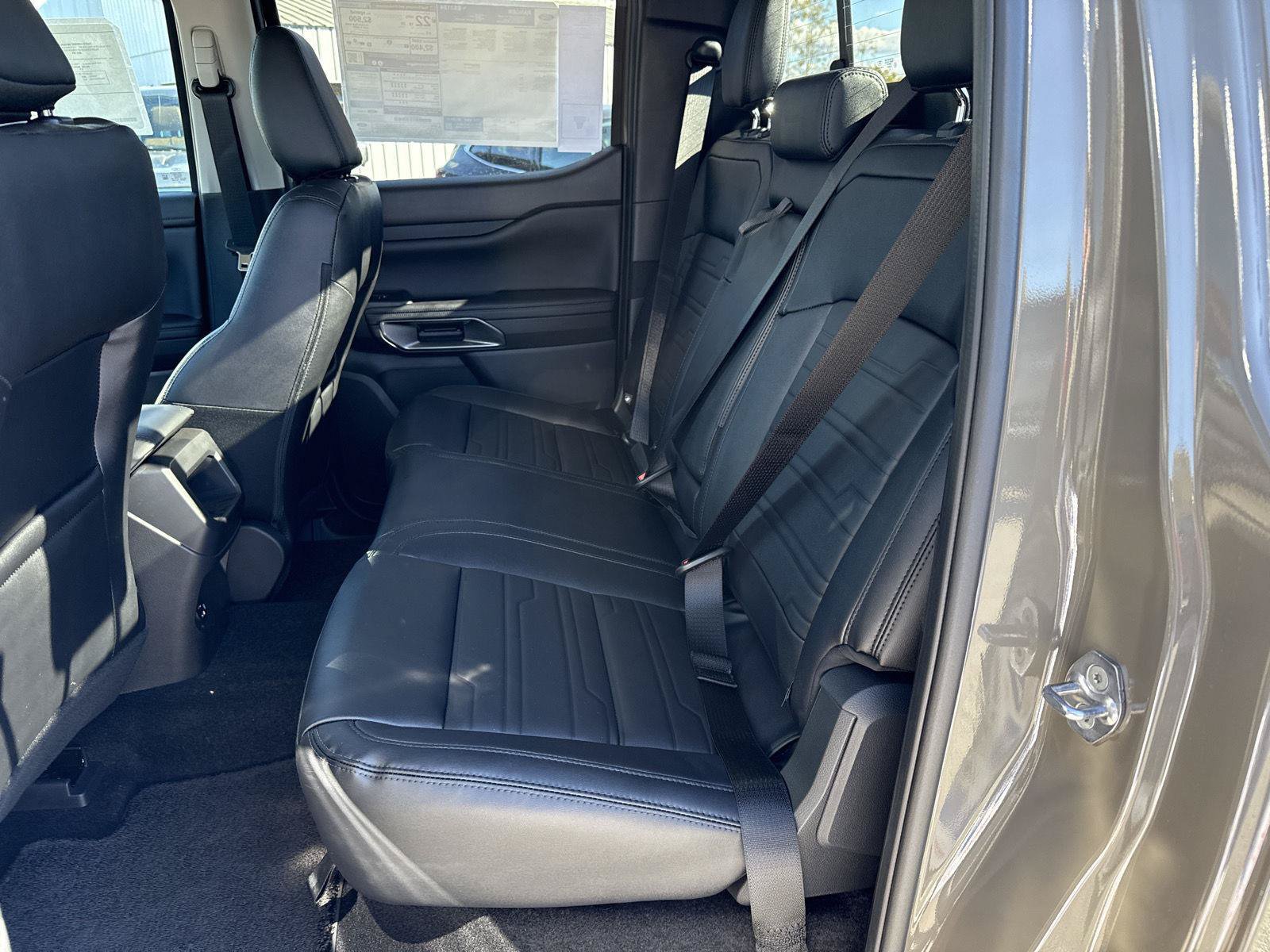 New 2025 Ford Ranger Lariat w/ Black Appearance Package AWD/4WD image 13