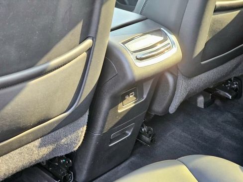 Used 2021 Cadillac XT6 Premium Luxury AWD/4WD image 28