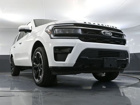 Used 2023 Ford Expedition Max Limited image 65