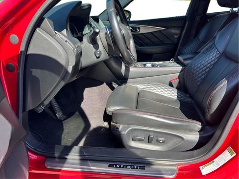 Used 2018 INFINITI Q50 Red Sport 400 w/ Sensory Package (Sport) RWD image 5