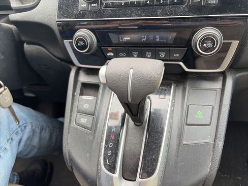 Used 2018 Honda CR-V LX image 20