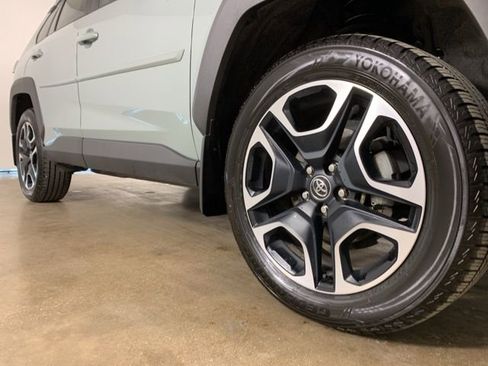 Used 2020 Toyota RAV4 Adventure w/ Convenience Package image 6