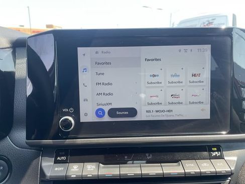 Used 2025 Toyota Camry LE FWD image 22