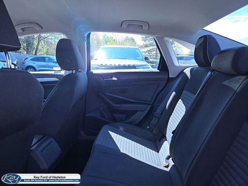 Used 2025 Volkswagen Jetta S FWD image 35