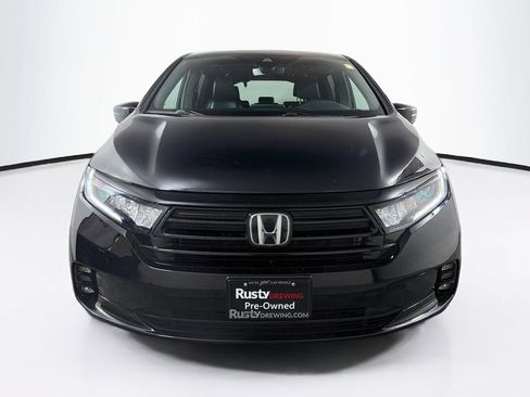 Used 2023 Honda Odyssey Sport image 2