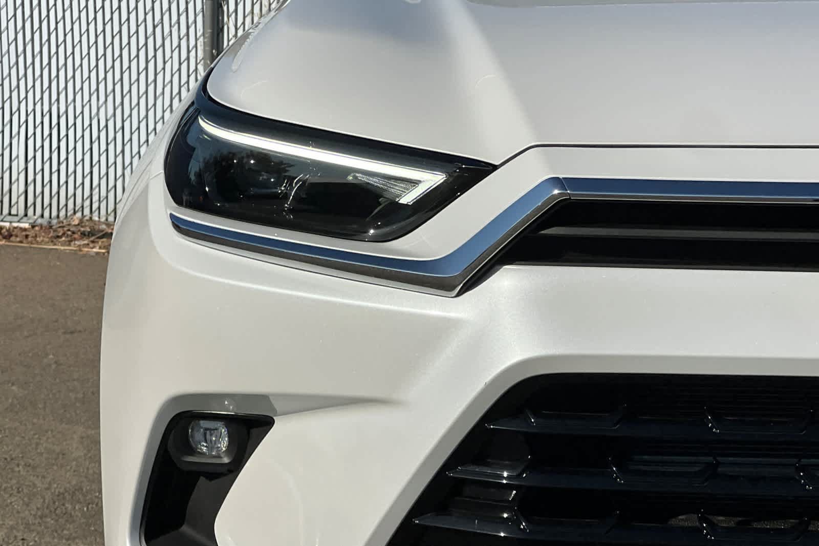 Certified 2026 Toyota Grand Highlander AWD Hybrid image 17