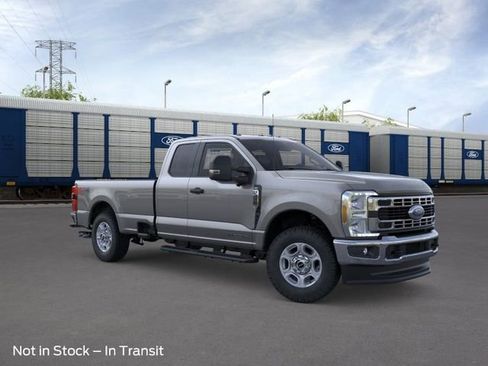 New 2026 Ford F350 XLT image 7