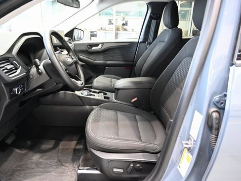 Used 2023 Ford Escape Active w/ Tech Pack #2 image 9