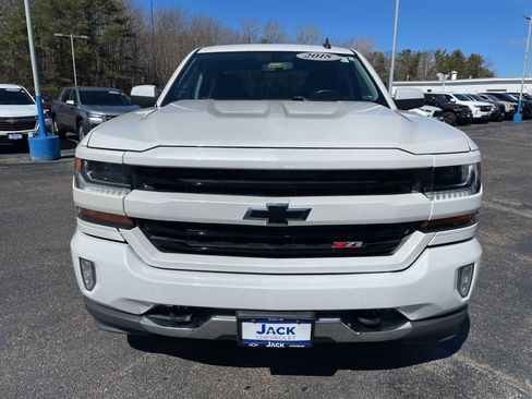 Used 2018 Chevrolet Silverado 1500 LT w/ All Star Edition image 2