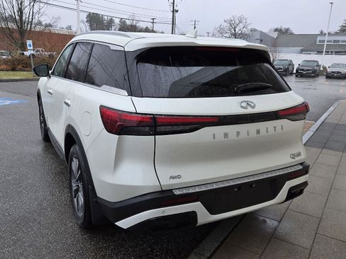 Used 2023 INFINITI QX60 Luxe w/ Vision Package image 14