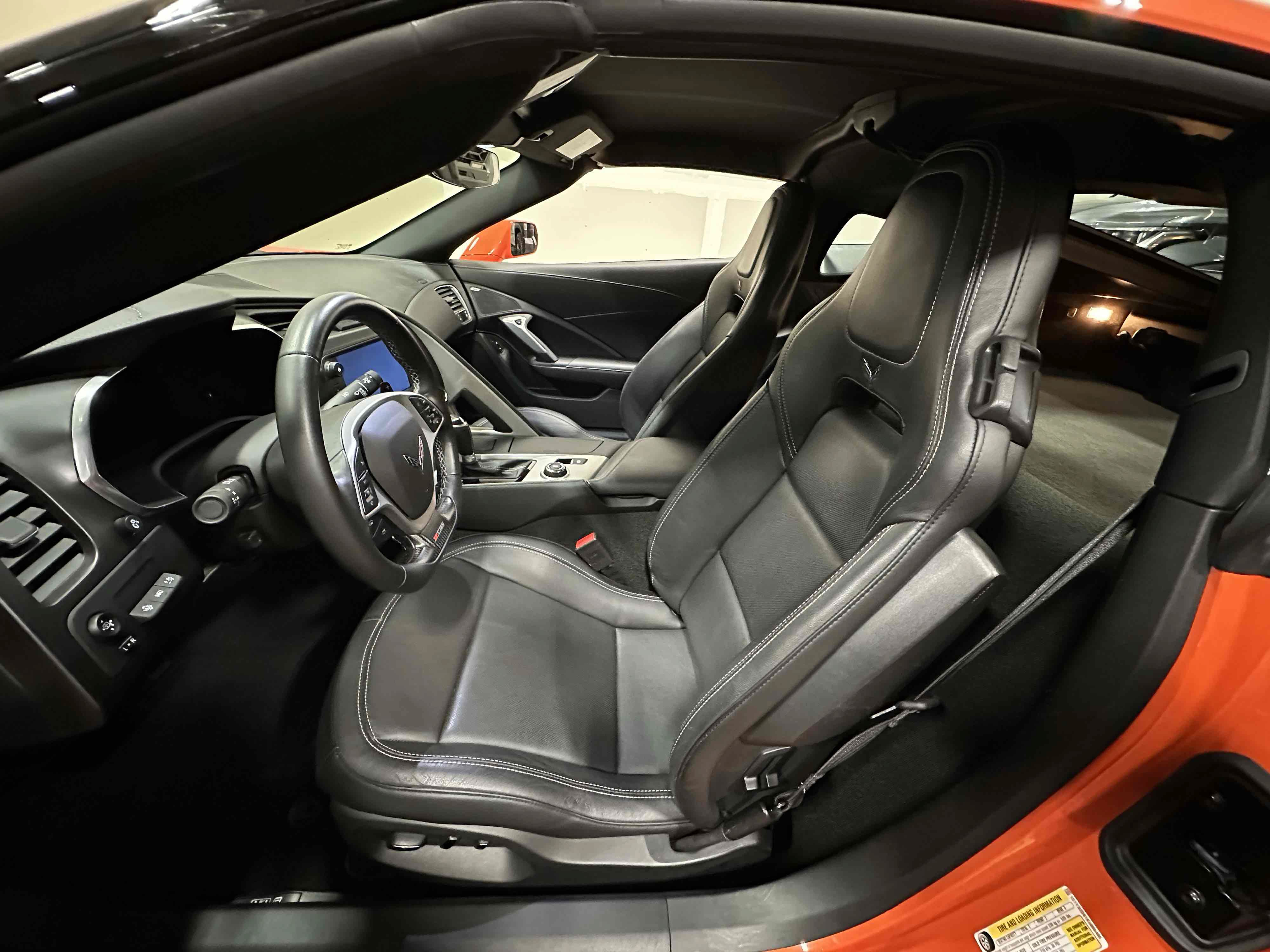 Used 2019 Chevrolet Corvette Z06 RWD image 7