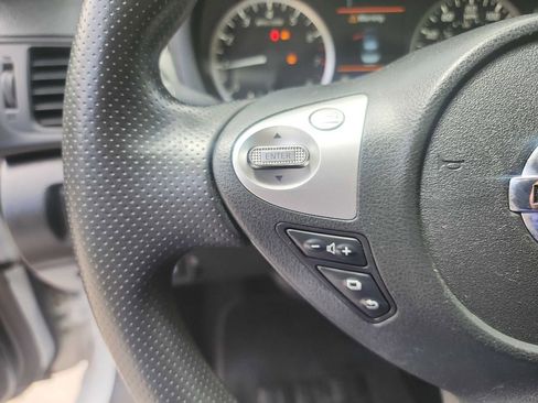Used 2019 Nissan Sentra S w/ Appearance Package FWD image 18