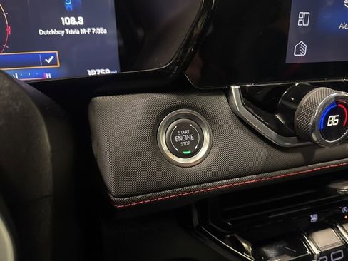 Used 2024 Chevrolet Colorado Z71 image 19