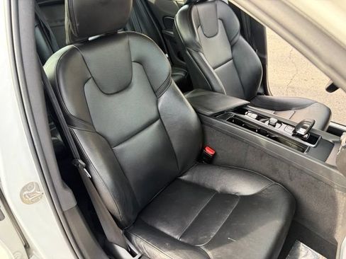 Used 2024 Volvo S60 B5 Core FWD image 37