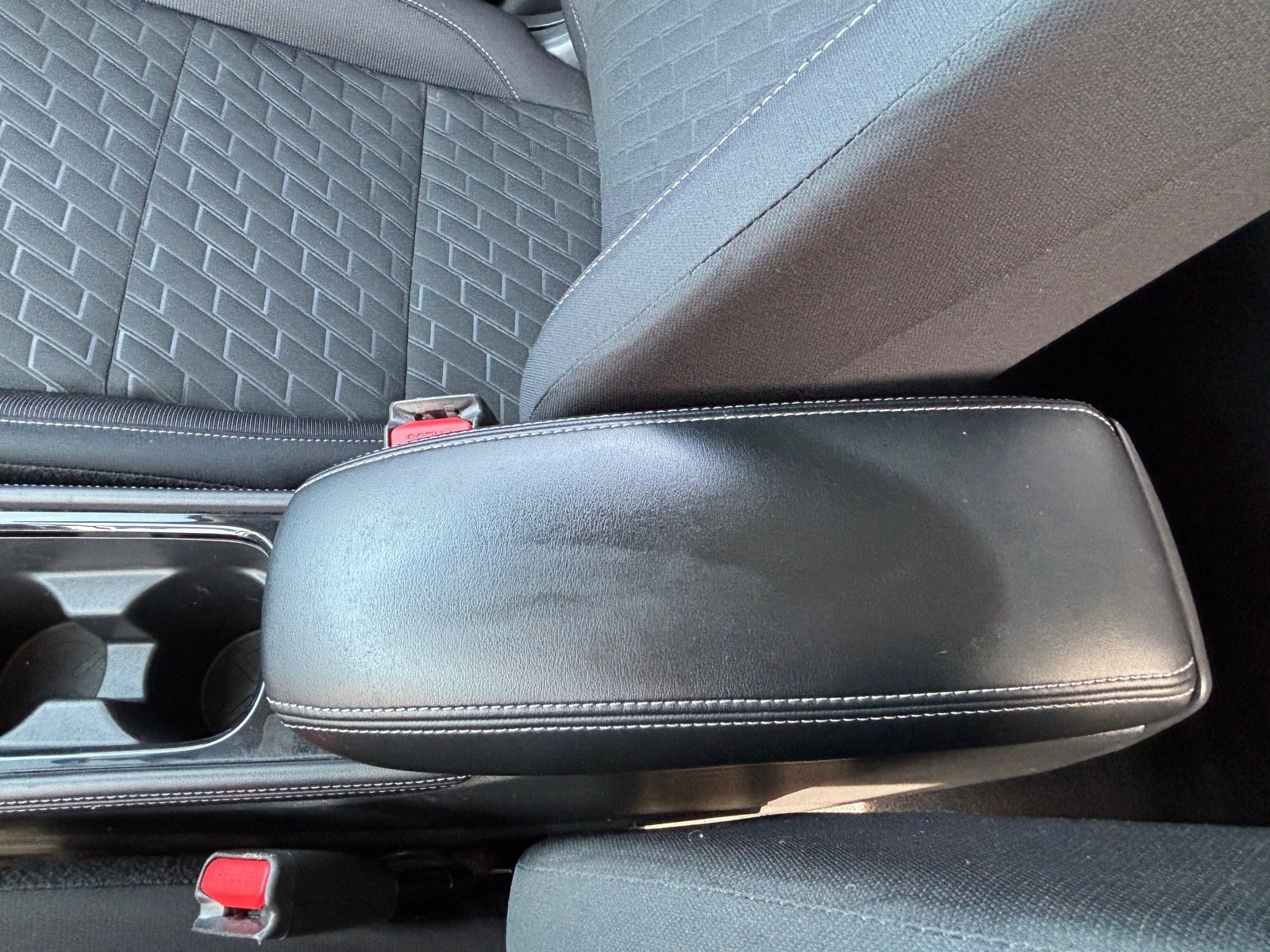 Used 2024 Nissan Kicks SV FWD image 17