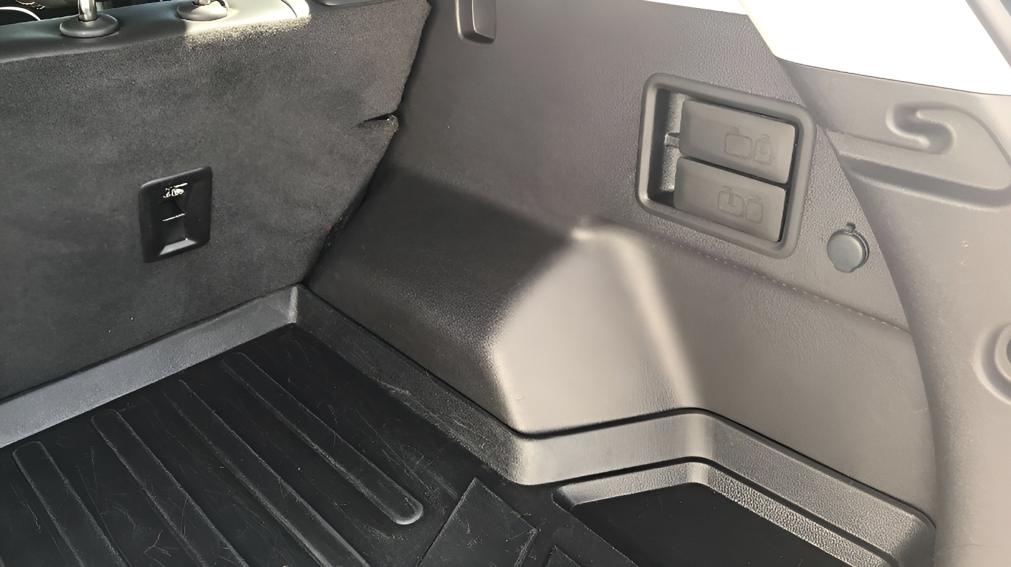 Used 2019 GMC Terrain SLT w/ Preferred Package FWD image 14