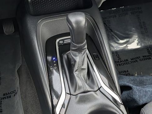 Certified 2025 Toyota Corolla SE FWD image 14