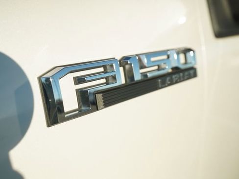 Used 2018 Ford F150 Lariat image 35