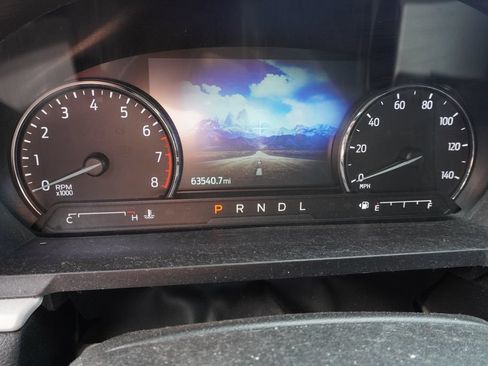 Used 2023 Ford Explorer XLT RWD image 12