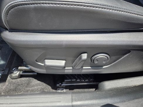 Used 2022 Hyundai Tucson Limited AWD/4WD image 4