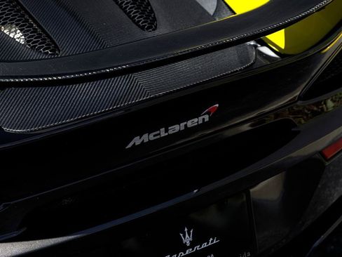 Used 2018 McLaren 570S Spider RWD image 15
