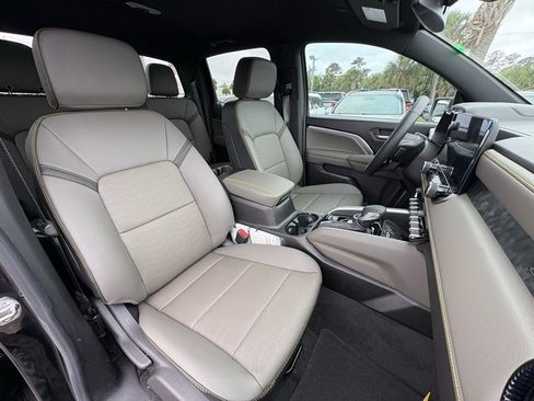 New 2026 Chevrolet Colorado ZR2 AWD/4WD image 27