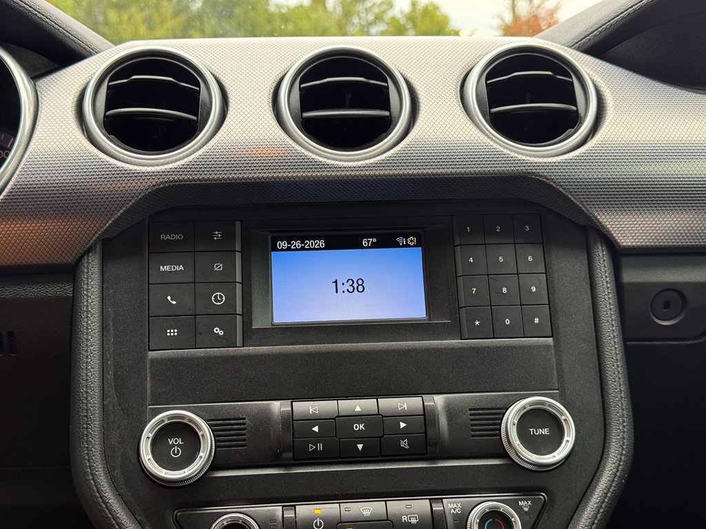 Used 2019 Ford Mustang GT w/ Black Accent Package RWD image 16