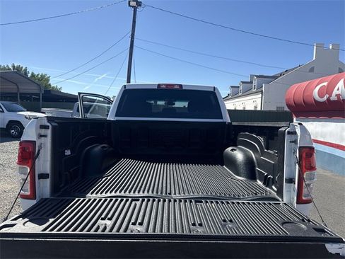 Used 2023 RAM 2500 Big Horn w/ Level 1 Equipment Group image 22