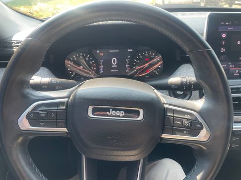 Used 2022 Jeep Compass Latitude w/ Convenience Group AWD/4WD image 23