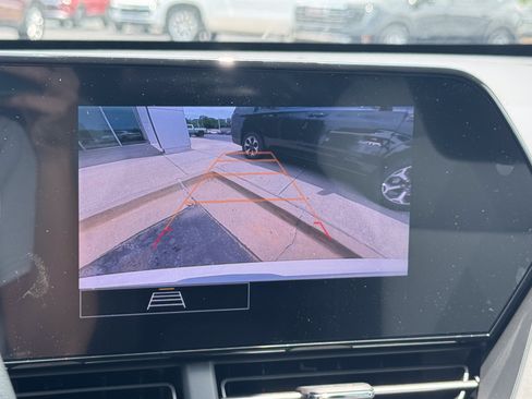 New 2026 Chevrolet Trax LS w/ Driver Confidence Package FWD image 17