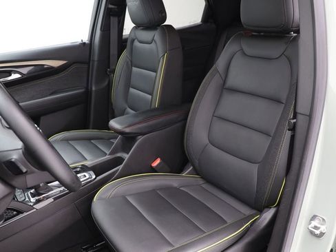 Used 2024 Chevrolet TrailBlazer ACTIV w/ Convenience Package image 16