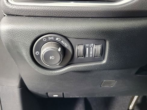 New 2026 Chrysler Pacifica Limited w/ S Appearance Package image 19