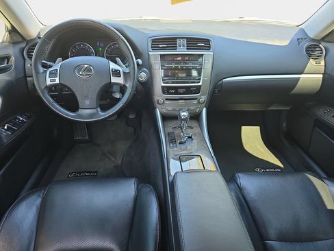 Used 2013 Lexus IS 250 AWD w/ Premium Pkg image 10