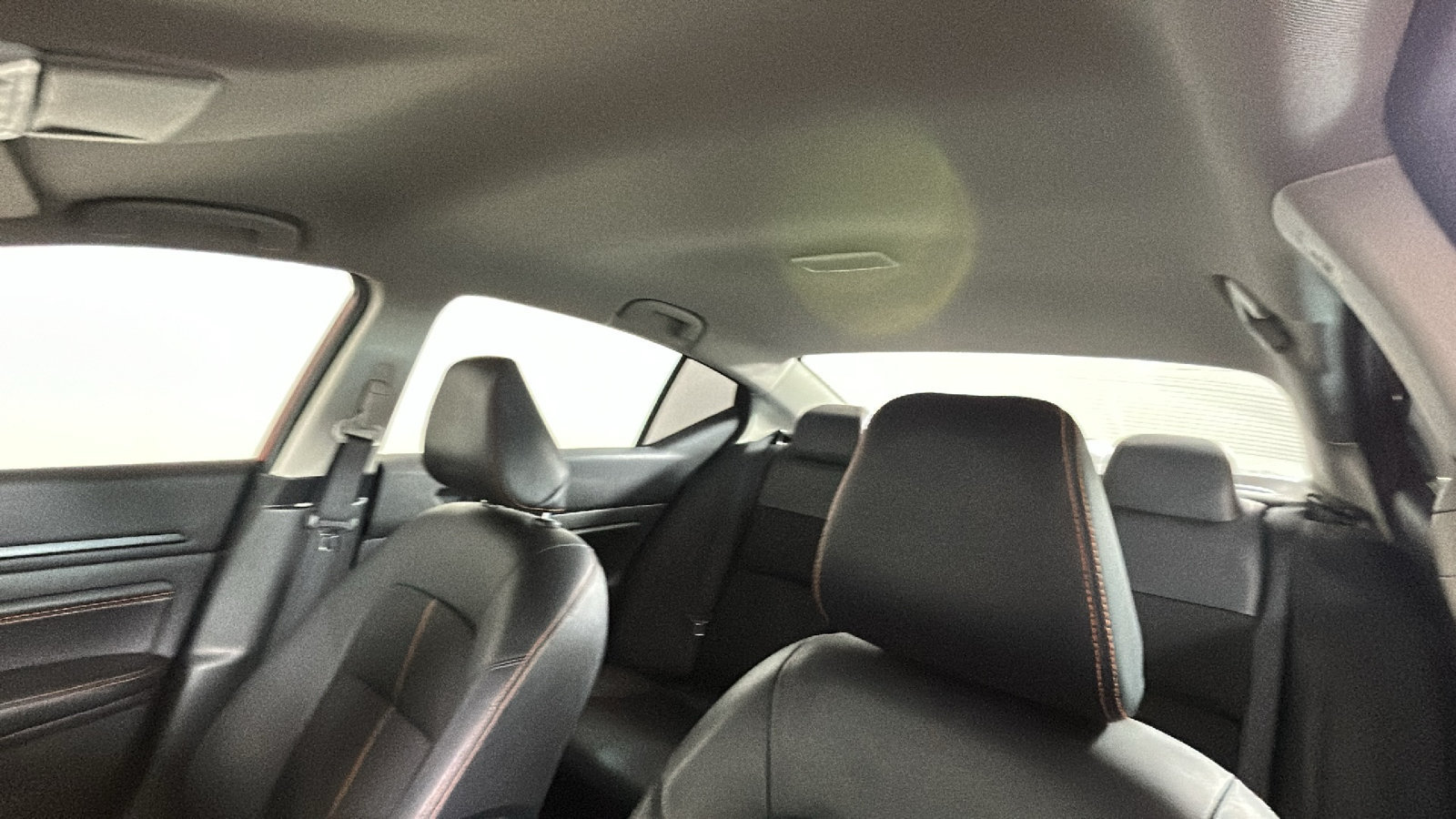 Used 2022 Nissan Altima 2.5 SR FWD image 14