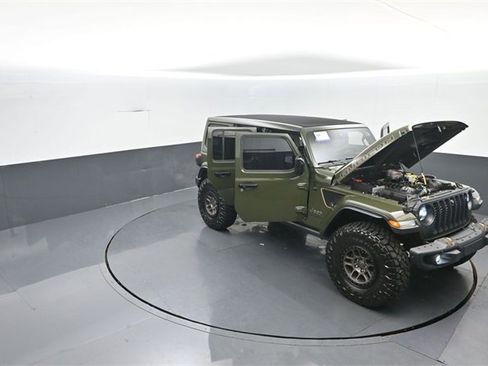 Used 2022 Jeep Wrangler Unlimited Rubicon w/ Xtreme Recon 35" Tire Package image 38