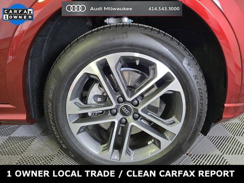 Certified 2025 Audi Q5 Premium image 2