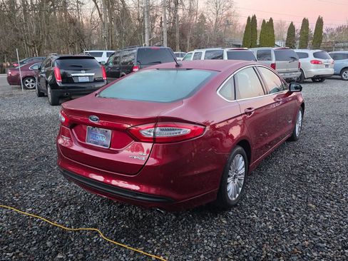Used 2014 Ford Fusion SE w/ Equipment Group 502A image 5