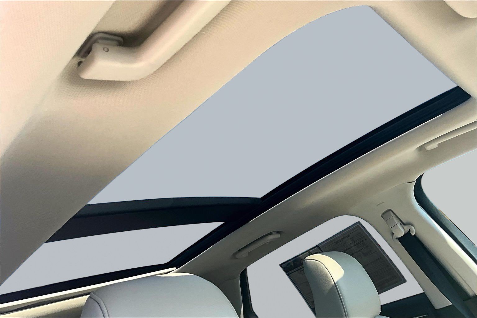 Certified 2023 Ford Edge Titanium w/ Equipment Group 301A AWD/4WD image 29