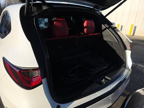 Used 2023 Acura MDX A-Spec image 15