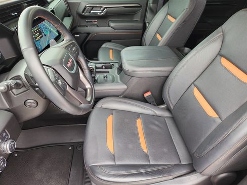 Certified 2025 GMC Sierra 1500 AT4 w/ AT4 Premium Package image 14