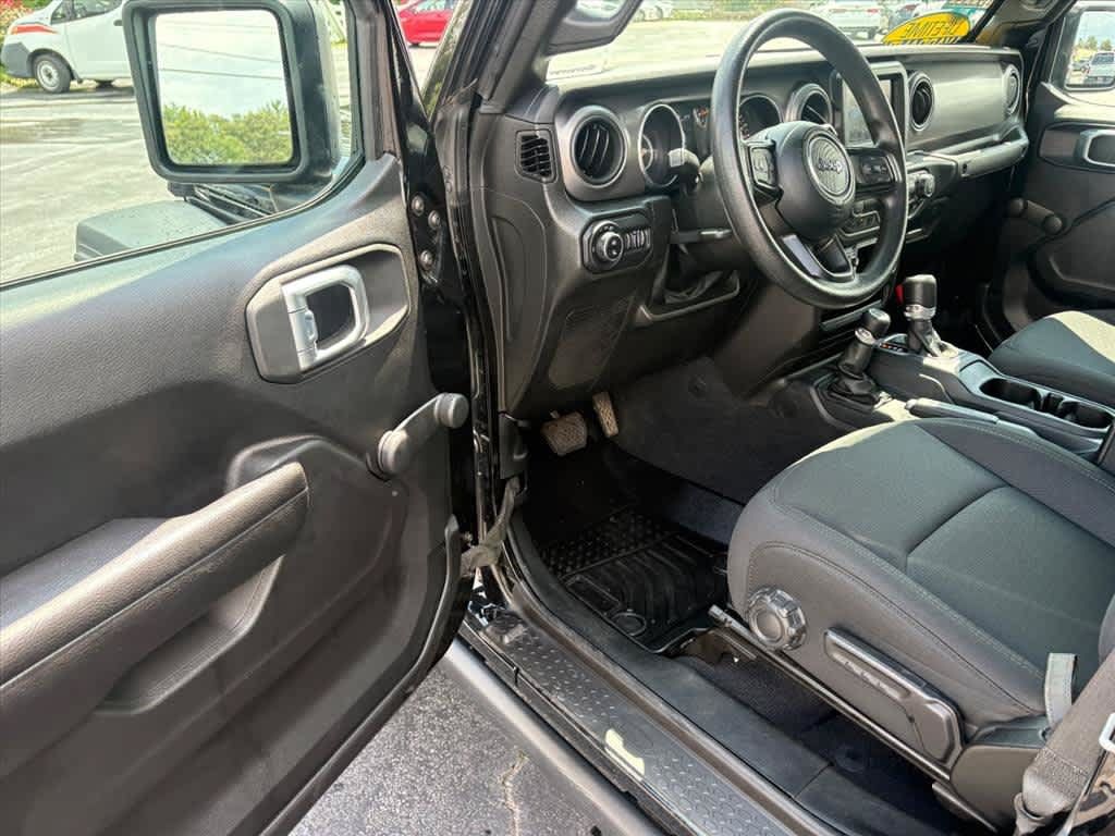Used 2022 Jeep Gladiator Sport AWD/4WD image 20