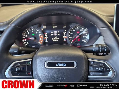 Used 2025 Jeep Compass Limited AWD/4WD image 28